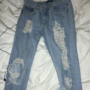 BRANDY MELVILLE JEANS